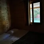 Riverside Komani * Koman