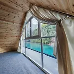 Riverside Komani * Koman