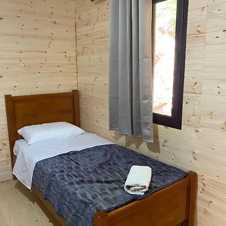 Hostel Riverside Komani