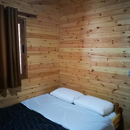 Hostel Riverside Komani