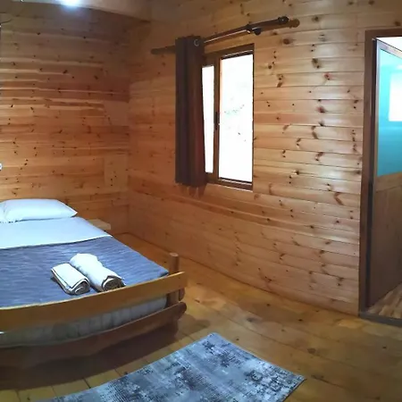 Riverside Komani Hostel