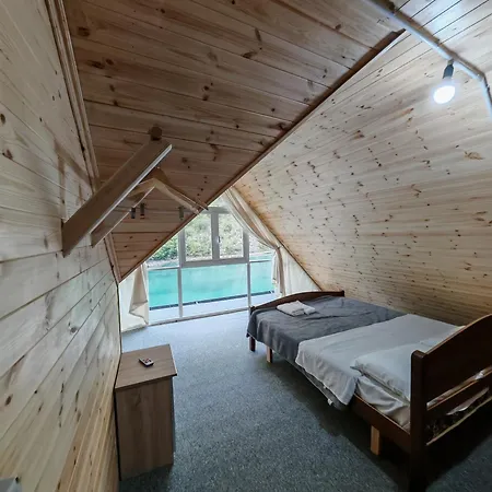 Riverside Komani * Koman